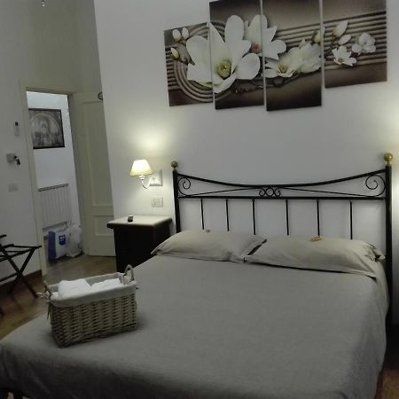 Napoli Pietrasanta Lt Bed & Breakfast Ngoại thất bức ảnh