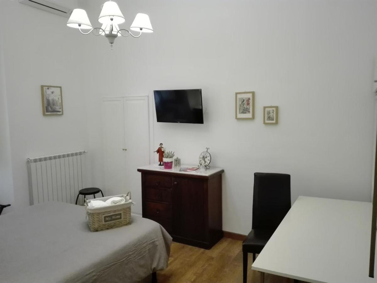Napoli Pietrasanta Lt Bed & Breakfast Ngoại thất bức ảnh