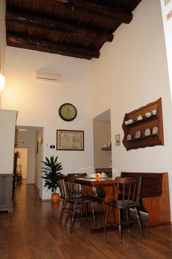 Napoli Pietrasanta Lt Bed & Breakfast Ngoại thất bức ảnh