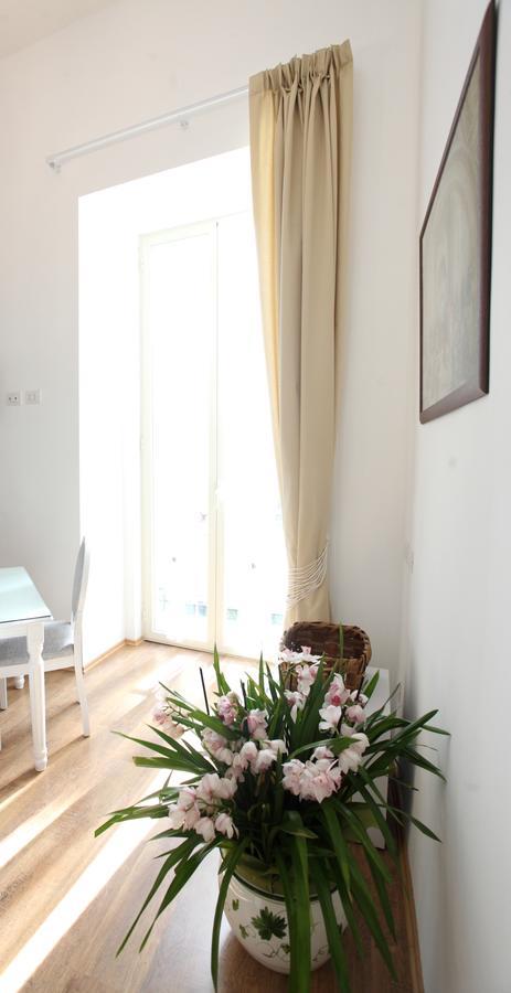 Napoli Pietrasanta Lt Bed & Breakfast Ngoại thất bức ảnh