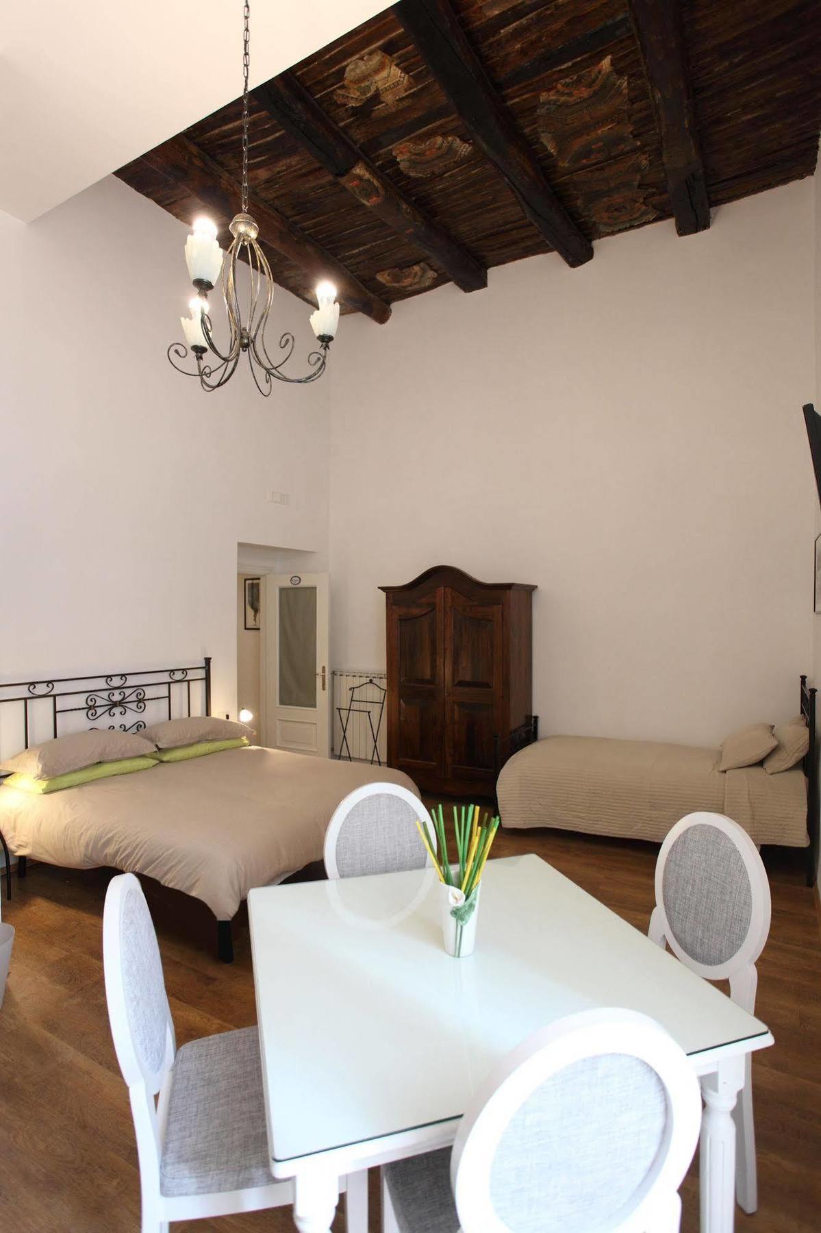 Napoli Pietrasanta Lt Bed & Breakfast Ngoại thất bức ảnh